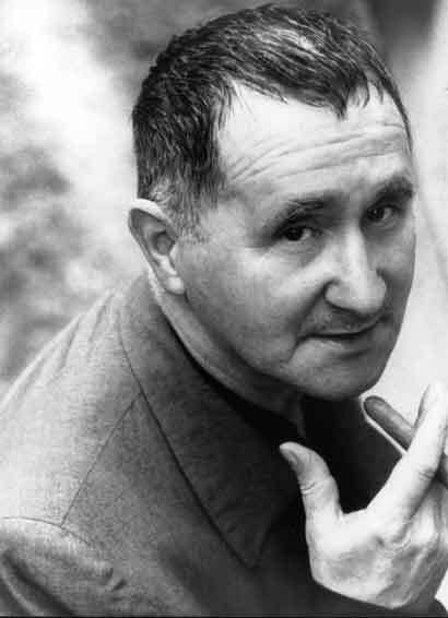 Bertolt Brecht  Portrait