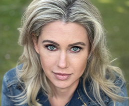 Sabine Kuegler Portrait