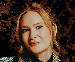 Porträt Sarah J. Maas