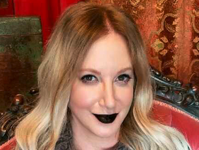Leigh Bardugo Portrait