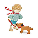 Tender Leaf 7508143 - Puppe Mr. Goodwood mit Hund, Puppenhaus-Zubehör, 2-teilig Spiel