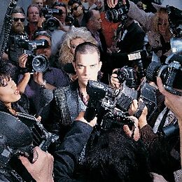 Robbie Williams CD Life Thru A Lens