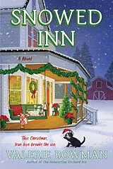 Kartonierter Einband Snowed Inn von Valerie Bowman