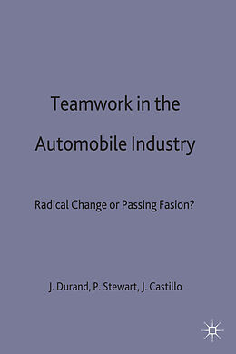 Fester Einband Teamwork in the Automobile Industry von Juan José Castillod