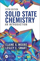 Couverture cartonnée Solid State Chemistry de Moore Elaine A., Smart Lesley E.