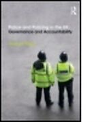 Livre Relié Police and Policing in the UK de Graham Ellison