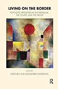 E-Book (epub) Living on the Border von 