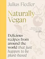 Fester Einband Naturally Vegan von Julius Fiedler