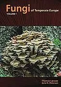 Fester Einband Fungi of Temperate Europe von Thomas Læssøe, Jens H. Petersen