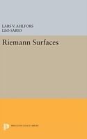 Fester Einband Riemann Surfaces von Lars Valerian Ahlfors, Leo Sario