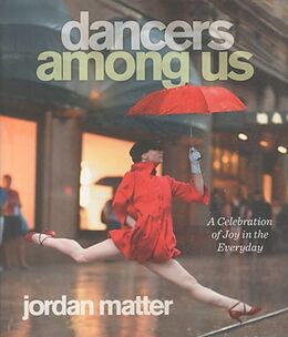 Couverture cartonnée Dancers Among Us de Jordan Matter