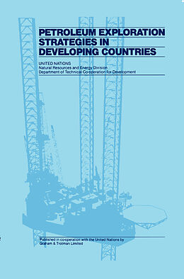 Fester Einband Petroleum Exploration Strategies in Developing Countries von Springer
