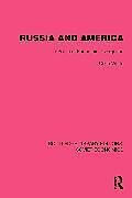 Couverture cartonnée Russia and America de Colin White