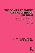 Couverture cartonnée The Soviet Economy on the Brink of Reform de Peter Wiles