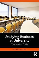 Couverture cartonnée Studying Business at University de Andreas Giazitzoglu