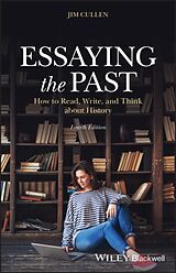 Couverture cartonnée Essaying the Past de Jim Cullen