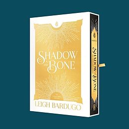 Livre Relié Shadow and Bone: The Collector's Edition de Leigh Bardugo