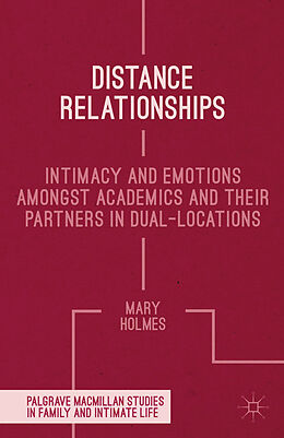 Kartonierter Einband Distance Relationships von Mary Holmes