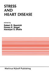 Couverture cartonnée Stress and Heart Disease de 