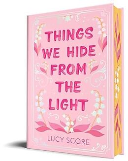 Livre Relié Things We Hide from the Light (Collector's Edition) de Lucy Score