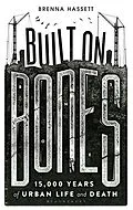 E-Book (epub) Built on Bones von Brenna Hassett