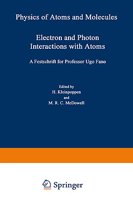 Kartonierter Einband Electron and Photon Interactions with Atoms von 