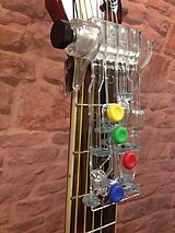  Instrumente+Zubehör ChordBuddy Guitar Learning System