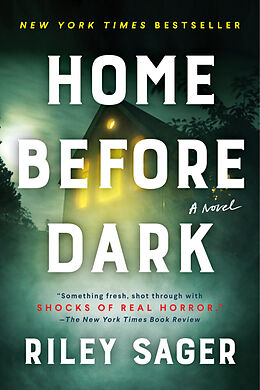 Couverture cartonnée Home Before Dark de Riley Sager