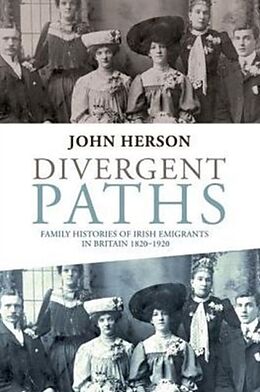 Kartonierter Einband Divergent paths von John Herson
