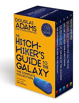 Couverture cartonnée The Hitchhiker Trilogy de Douglas Adams