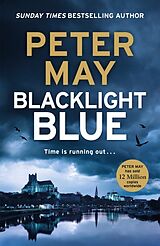 Couverture cartonnée Blacklight Blue de Peter May