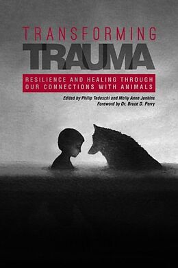 Couverture cartonnée Transforming Trauma de Philip Tedeschi, Molly Anne Jenkins