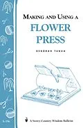 E-Book (epub) Making and Using a Flower Press von Deborah Tukua