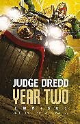 Couverture cartonnée Judge Dredd: Year Two de Michael Carroll, Matthew Smith, Cavan Scott