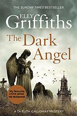 Couverture cartonnée The Dark Angel de Elly Griffiths