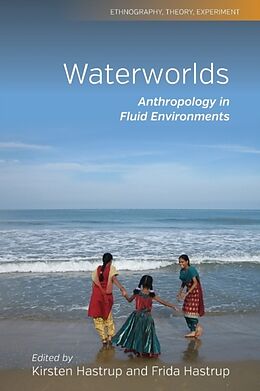 Couverture cartonnée Waterworlds de Kirsten Hastrup, Frida Hastrup