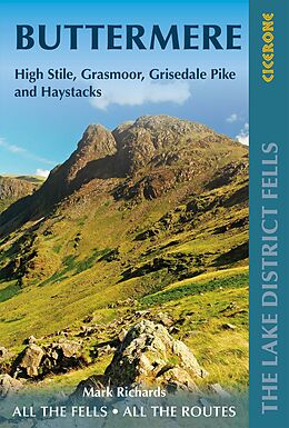 Broché Walking the Lake District Fells 2nd edition de Mark Richards