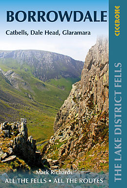 Couverture cartonnée Walking the Lake District Fells - Borrowdale de Mark Richards