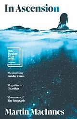Kartonierter Einband In Ascension von Martin MacInnes
