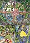 Kartonierter Einband Living with the Earth von Perrine Herve-Gruyer, Charles Herve-Gruyer