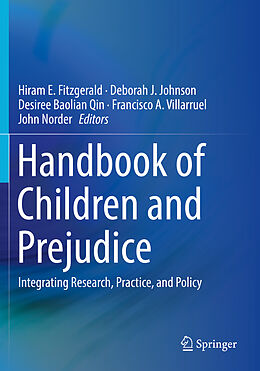 Kartonierter Einband Handbook of Children and Prejudice von 