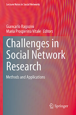 Kartonierter Einband Challenges in Social Network Research von 