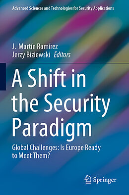 Couverture cartonnée A Shift in the Security Paradigm de 