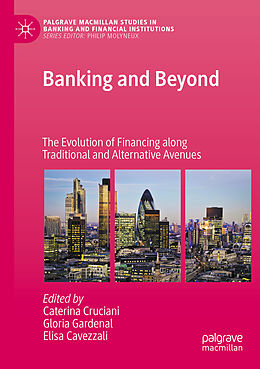 Couverture cartonnée Banking and Beyond de 