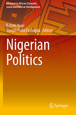 Couverture cartonnée Nigerian Politics de 