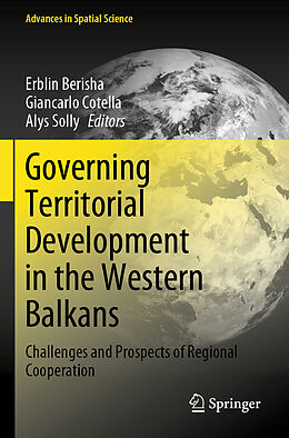 Couverture cartonnée Governing Territorial Development in the Western Balkans de 