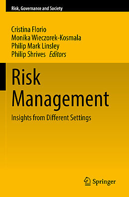 Couverture cartonnée Risk Management de 