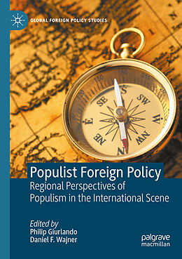 Couverture cartonnée Populist Foreign Policy de 