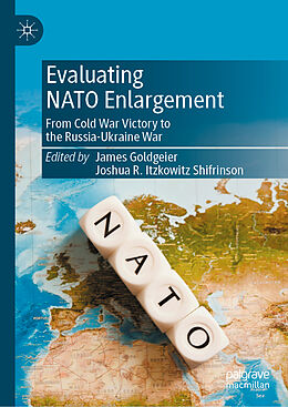 Livre Relié Evaluating NATO Enlargement de 