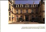 Fester Einband Ambassades et représentations suisses à l'étranger von Catherine Courtiau